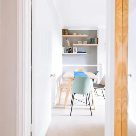 Beautiful 2bd Flat - Clifton Village דירה
