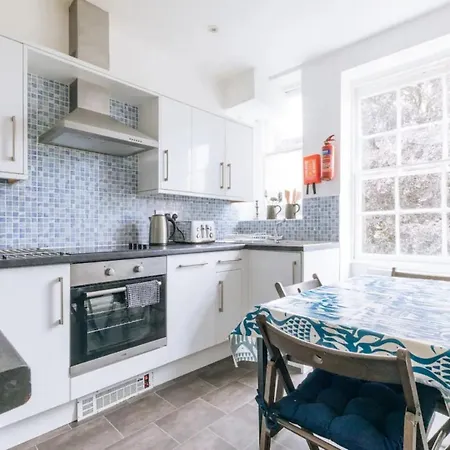 Beautiful 2bd Flat - Clifton Village