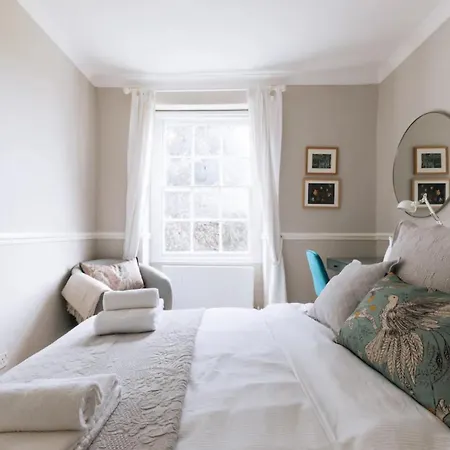 Beautiful 2bd Flat - Clifton Village Apartman